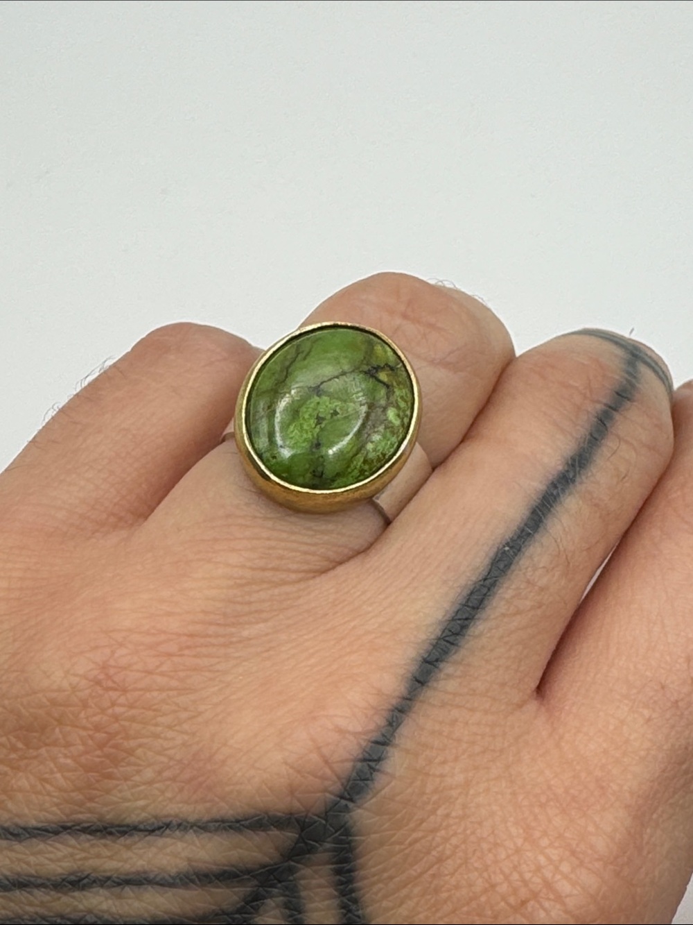 Green Gaspéite Stone Brass Bezel Ring - Women Jewelry